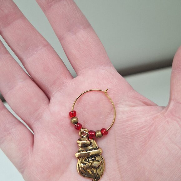 Vintage brass Christmas wine charms Set of 6 - ganz - Picture 2 of 3